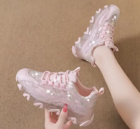 سبورت طبي مرصع الماس